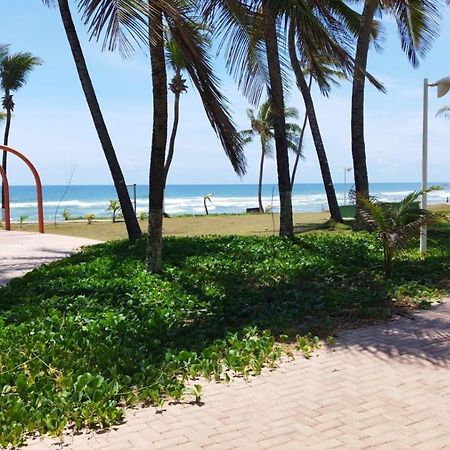 Suspiro Da Bahia Pe Na Areia Villa Salvador Exteriör bild